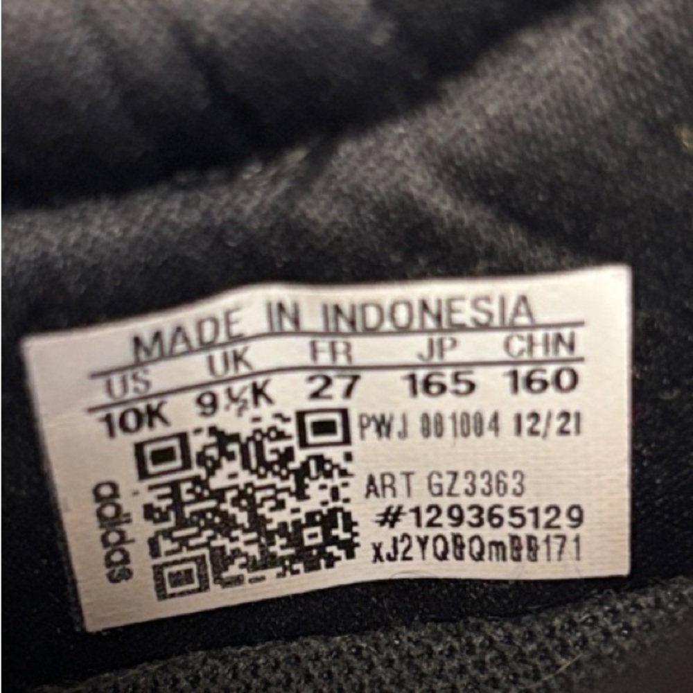 Adidas Kids Black Sneakers - Picture 10 of 10